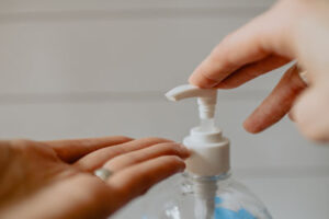 Using hand sanitiser safely with dry eye